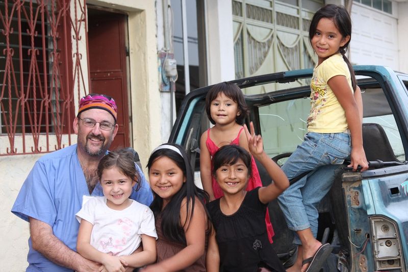 Hospital de la Familia Foundation - doc volunteer with children